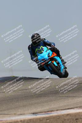 media/May-22-2023-Fastrack Riders (Mon) [[ae7626d9d8]]/Level 2/1230pm (Outside Grapevine)/